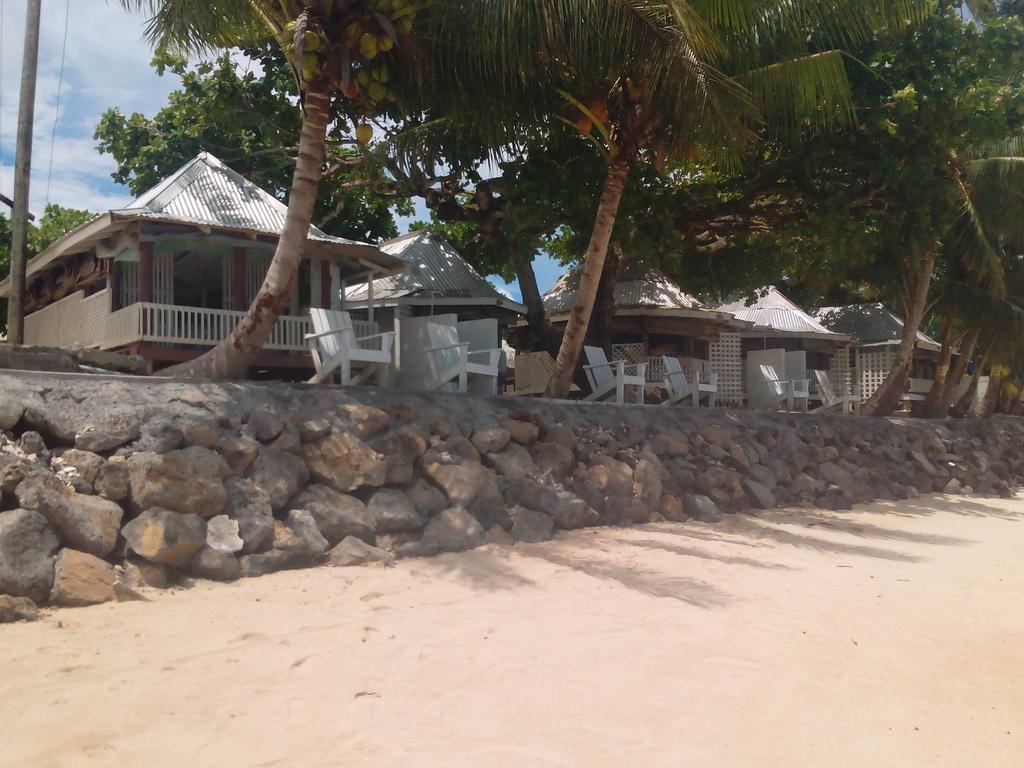 Vacations Beach Fale Hotel Manase Exterior photo